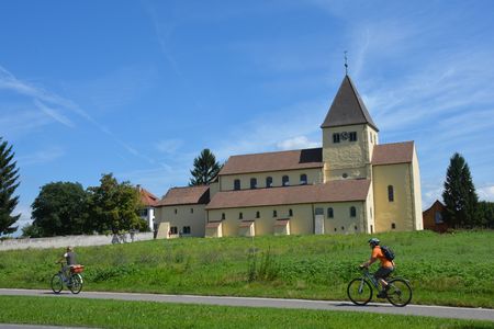 El carril bici alrededor del Lago de Constanza - Reichenau