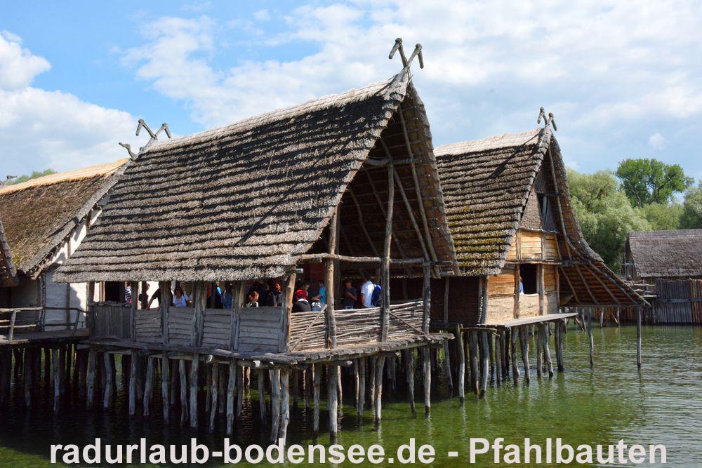 Vacaciones en bicicleta por el Lago de Constanza - El museo de palafitos en Unteruhldingen